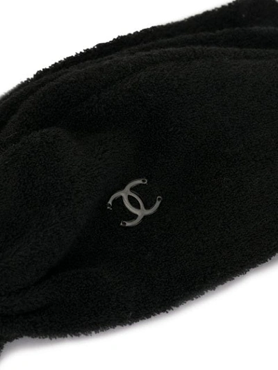 Pre-owned Chanel Metal Cc Turban In Black