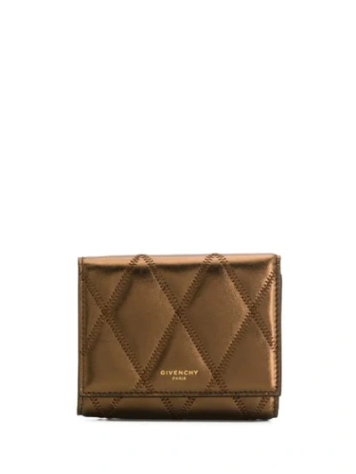 Shop Givenchy Gestepptes Metallic-portemonnaie In Gold
