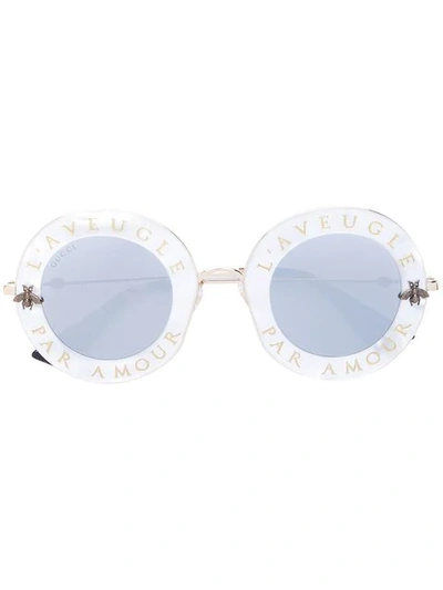 Shop Gucci L'aveugle Par Amour Sunglasses In Neutrals