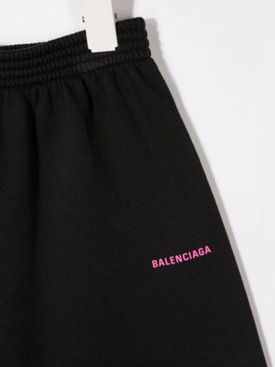 Shop Balenciaga Printed Logo Casual Shorts In Black