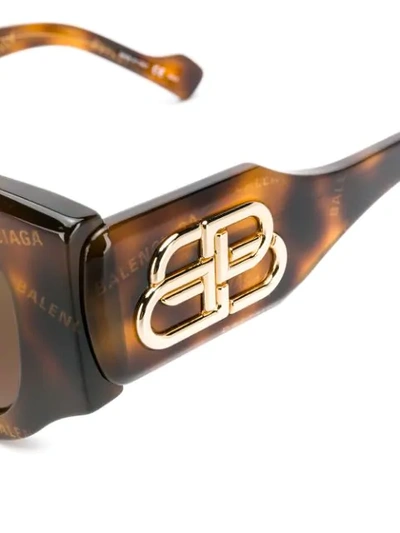 Balenciaga Paris Cat Eye-frame Sunglasses In Brown