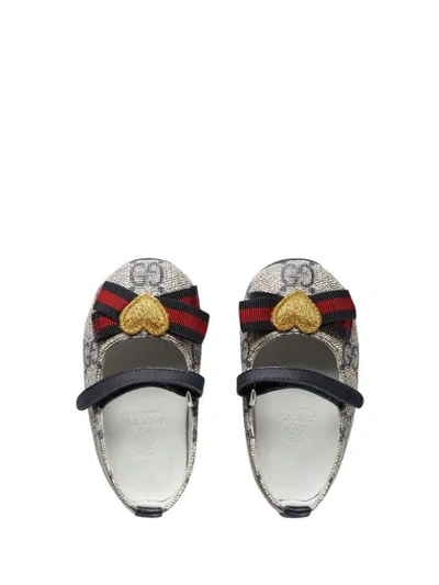 Shop Gucci Baby Gg Supreme Ballet Flats In Grey