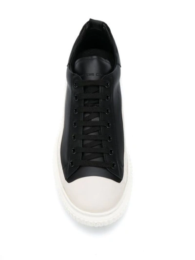 Shop Officine Creative Sneakers Mit Kontrastsohle In White ,black
