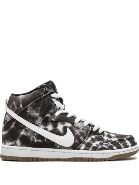 high top nike dunks
