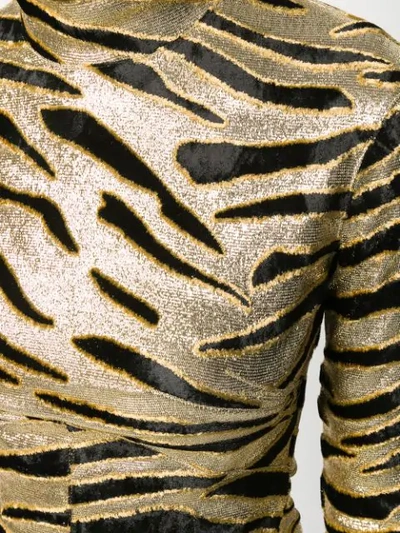 Shop Rabanne Schmales Langarmshirt Mit Tiger-print In Gold