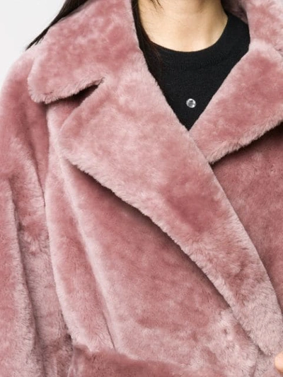 Shop N°21 Shearling Belted Coat In Pink