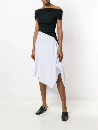 Shop Chalayan Off-shoulder Fitted Dress In Black