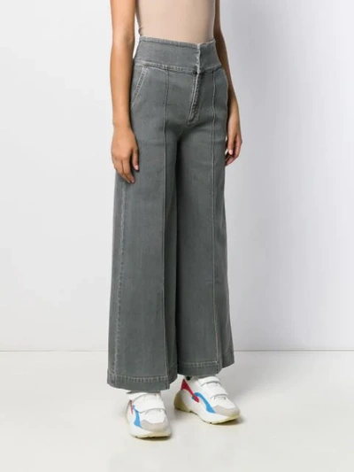 HIGH-WAISTED WIDE-LEG JEANS