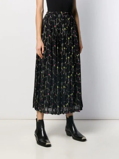 Shop Junya Watanabe Floral-print Pleated Skirt In Black