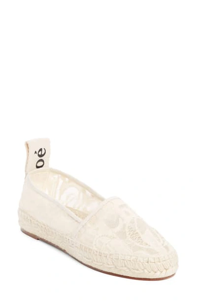 Shop Chloé Lace Espadrille Flat In Mild Beige