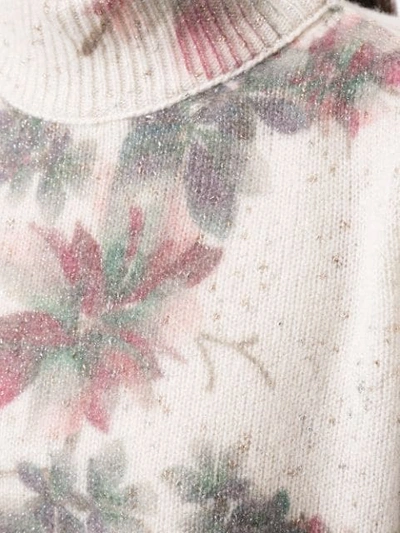 花卉针织毛衣