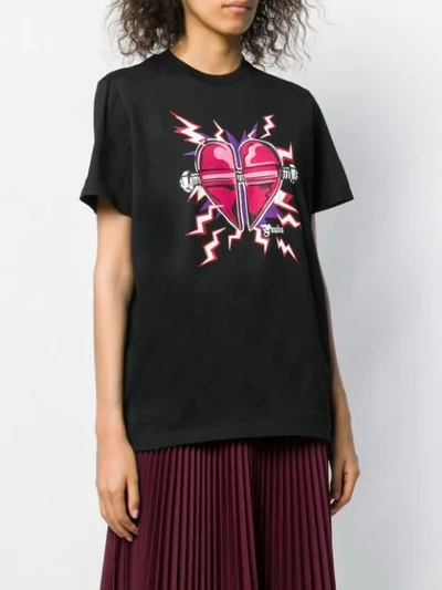 Shop Prada Fuchsia Heart Print T-shirt - Black