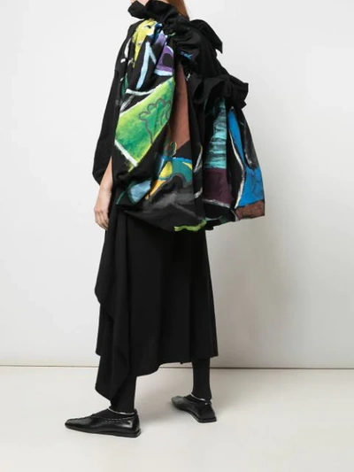 Shop Yohji Yamamoto Printed Gathered Cape In Black