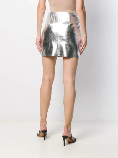 金属感铆钉短款半身裙