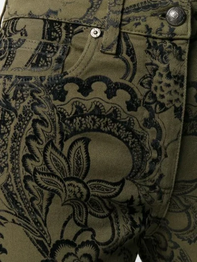 Shop Etro Jeans Mit Paisley-print In 500 Green