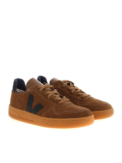 Shop Veja Sneakers Leather Vxm032077 In Brown