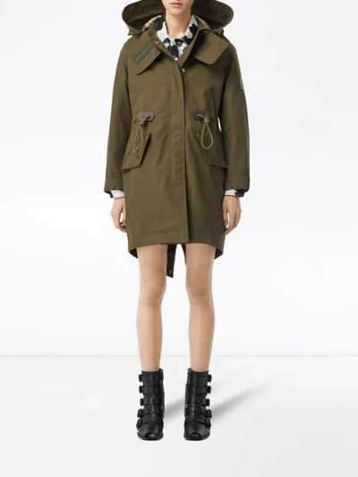 Shop Burberry Cotton Gabardine Parka - Grün In Green