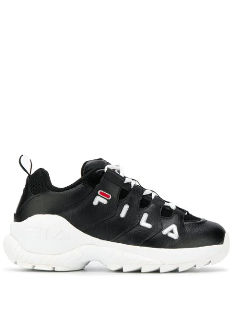 fila low top shoes