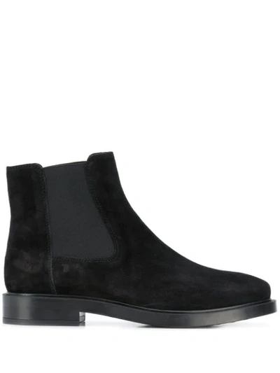 Shop Tod's Flat Chelsea Boots In Black