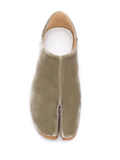 Shop Maison Margiela Tabi Toe Mocassins In T9004 Champagne Beige