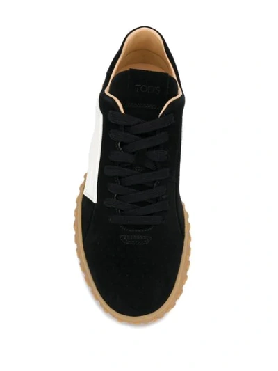 Shop Tod's Sneakers Mit Dicker Sohle - Schwarz In Black