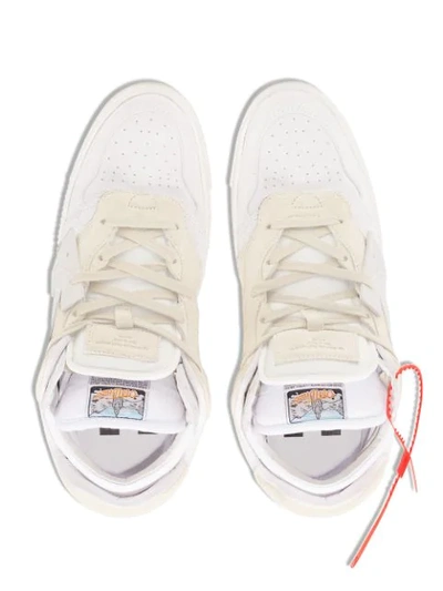 Shop Off-white 4.0 Low Top Sneakers In Neutrals