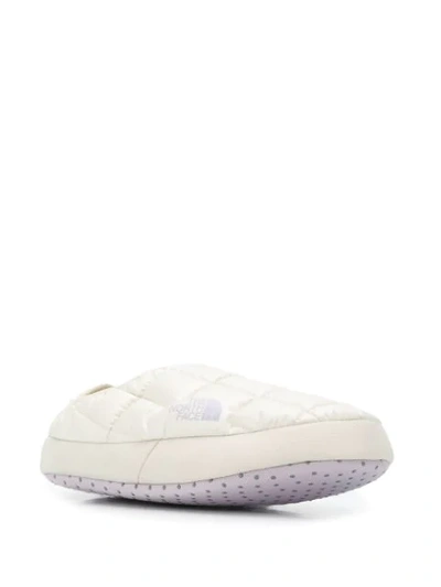 Shop The North Face Quilted Effect Slippers In Neutrals