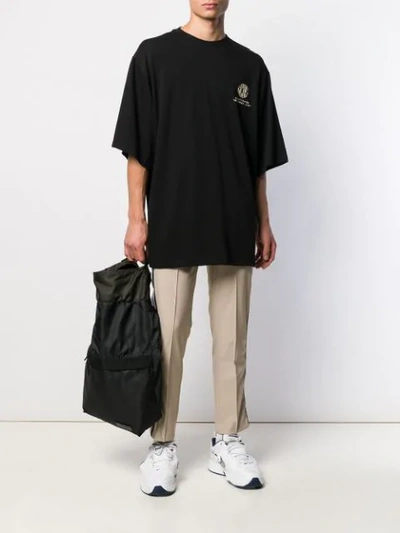 Shop Gcds Oversized Logo T-shirt In Black