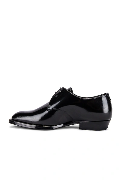 Shop Saint Laurent Wyatt 25 Derby In Black