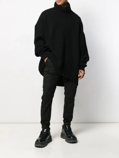 Shop Undercover Oversized-pullover In Black