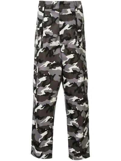 CAMOUFLAGE PRINT CARGO TROUSERS