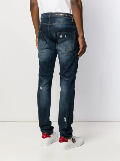 Shop Philipp Plein Jeans Im Destroyed-look - Blau In Blue