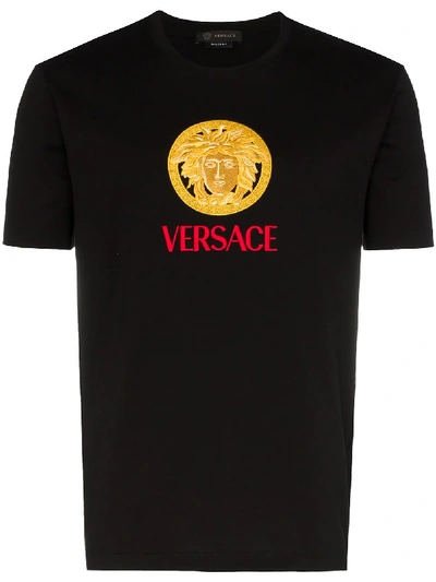 Shop Versace Medusa Logo-print T-shirt In Black