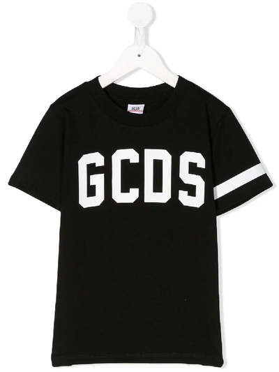 Shop Gcds Logo Print T-shirt In Black