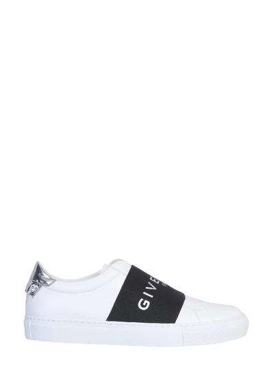 Shop Givenchy Urban Street Sneaker In Bianco