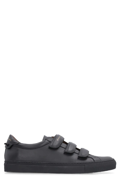 Shop Givenchy Urban Street Leather Low-top Sneakers In Black