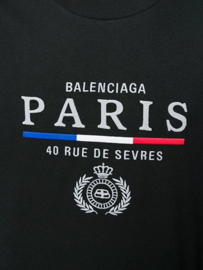Shop Balenciaga Embroidered Logo T-shirt In Black