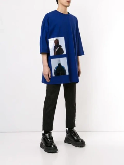 Shop Juunj Synthesize Graphic Print T-shirt In Blue