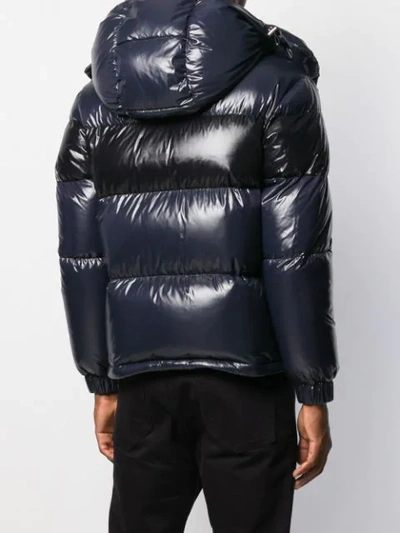 Shop Moncler Jacke Mit Logo-patch In Blue