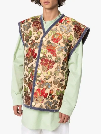 Shop Gucci Floral-embroidered Vest In Neutrals