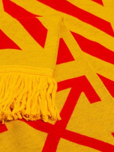 Shop Off-white Schal Mit Pfeil-logo In Yellow