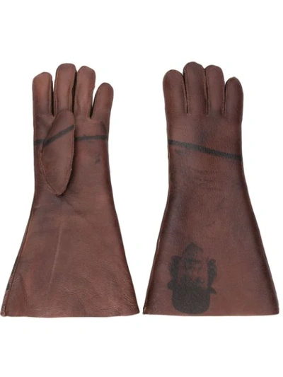 Shop Undercover Handschuhe Mit Print In Brown
