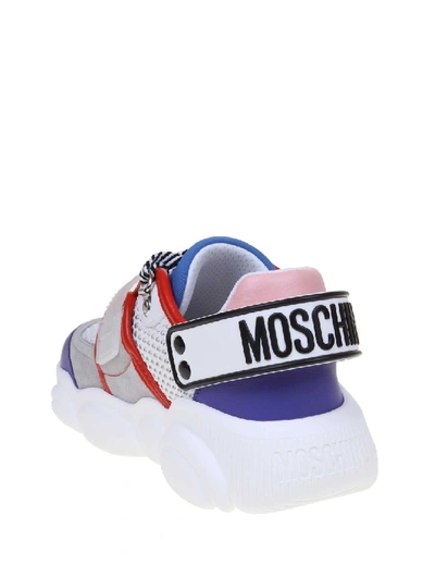 Shop Moschino Sneakers Teddy In White
