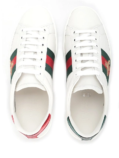 GUCCI GUCCI ACE BEE EMBROIDERED SNEAKERS 