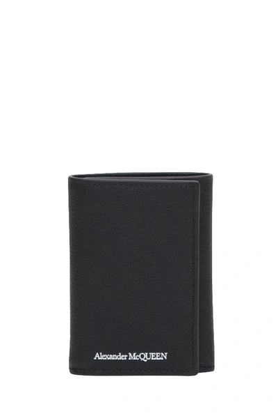 Shop Alexander Mcqueen Logo Wallet In Nero