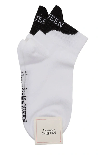 Shop Alexander Mcqueen Low-top Socks In Bianco/nero