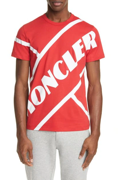 Shop Moncler Logo T-shirt In Red
