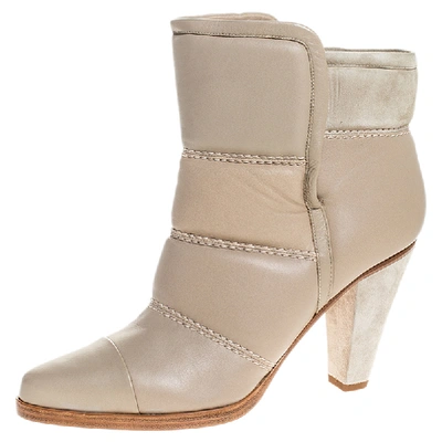 Pre-owned Chloé Beige Soft Leather Ankle Boots Size 40