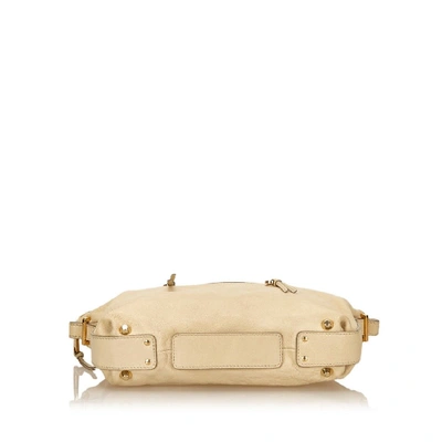 Pre-owned Chloé Leather Clutch In Neutrals