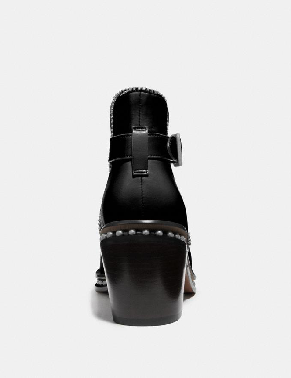 coach pipa bootie
